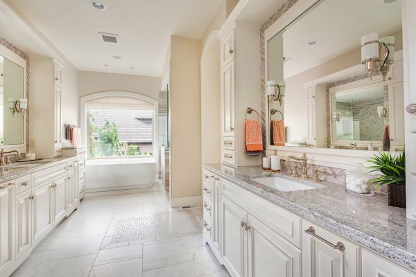 Bathroom Cabinet Repair in San Antonio